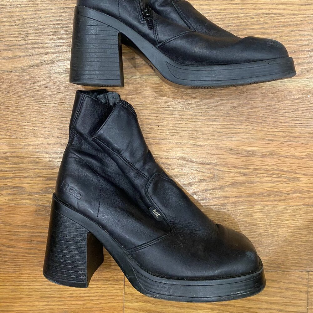 ROC Invito Black chunky heeled boots size 8